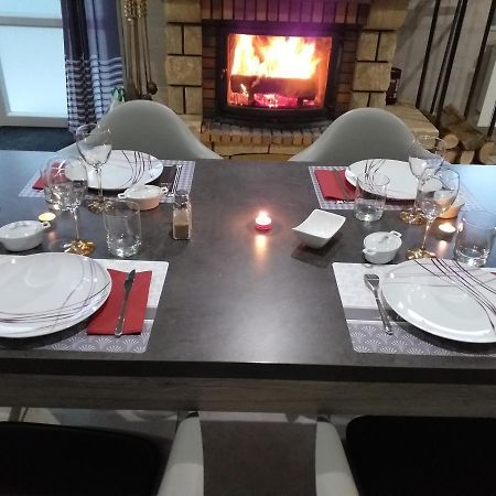 Au petit bonheur Bed and Breakfast Saint-Martin-du-Frene Eksteriør billede